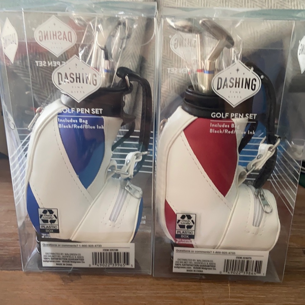 Desktop pen set black/red/blue pens with golf bag!
